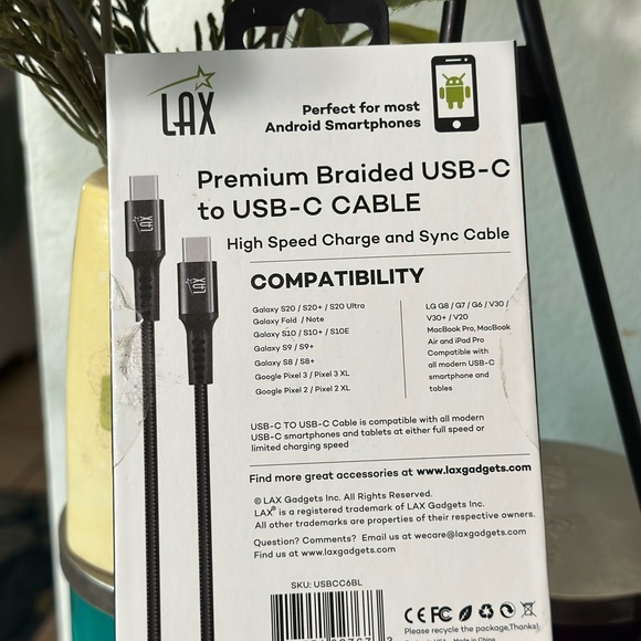 USB -C to USB-C Cable ( Perfect for most Android Smartphones). Un-used, No tag. - Picture 2 of 4